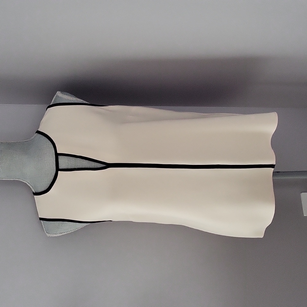 Judith & Charles Silk Cream Tank